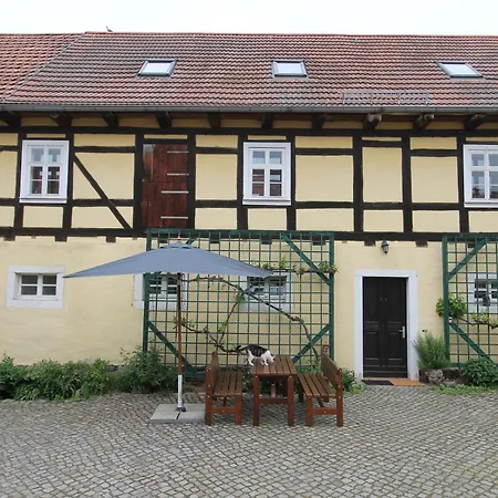 Zu Gast Bei Den Zaungaesten